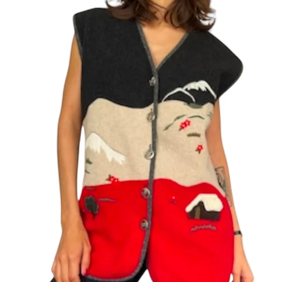 Vintage embroidered folk scene wool vest - Picture 7 of 10